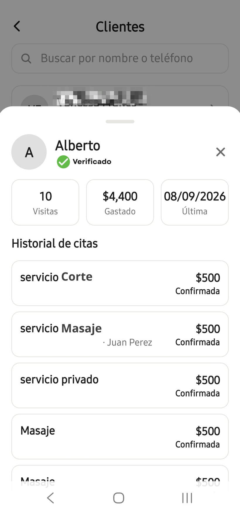 Ficha de cliente con historial en Buen Look